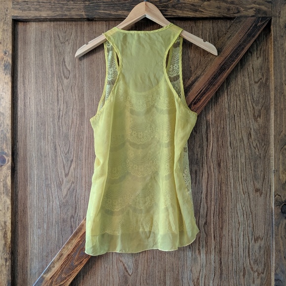 Pretty and light racerback tank - Picture 3 of 8